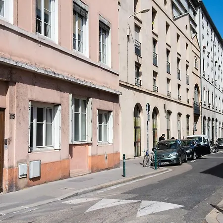 Le Ferratiere - Moderne Industriel Du Vieux Apartment